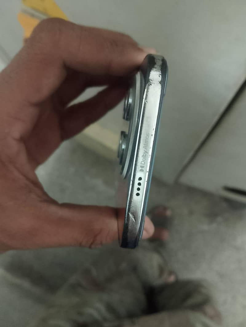 Tecno SPARK 30 Pro 3