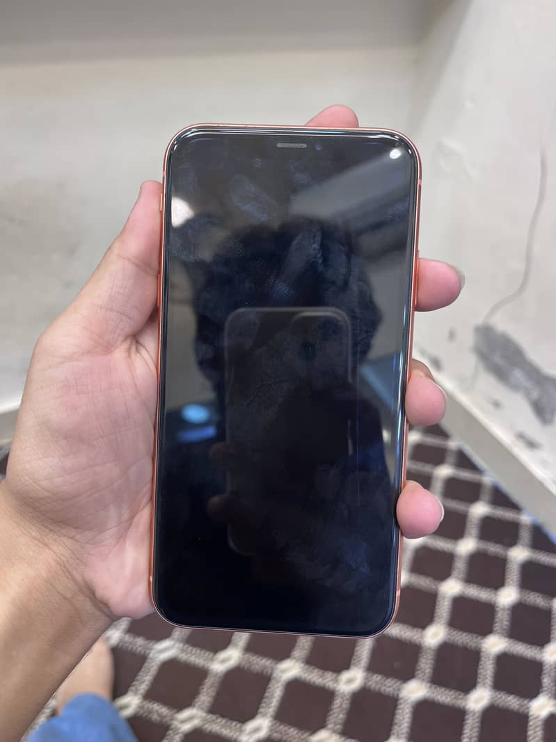 Apple iPhone XR 3
