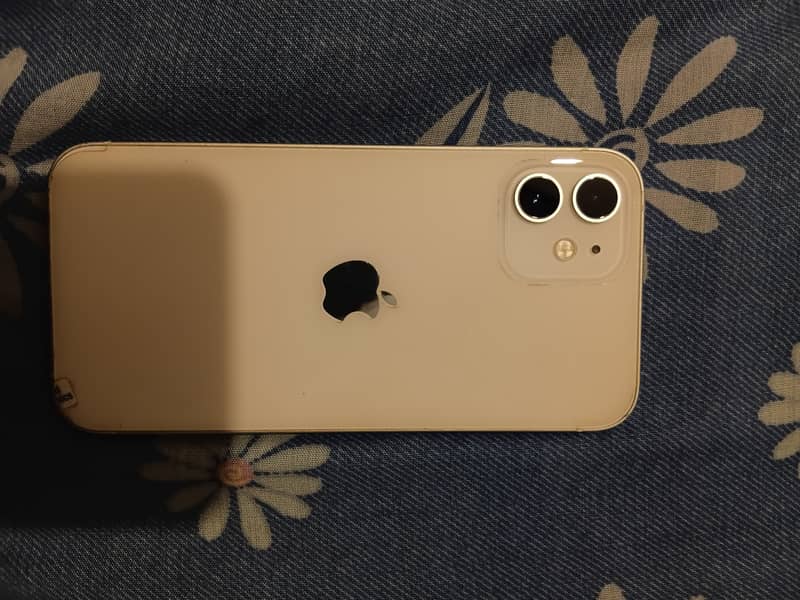 Apple iPhone 12 5