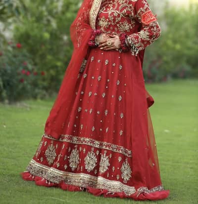 lehenga one time used