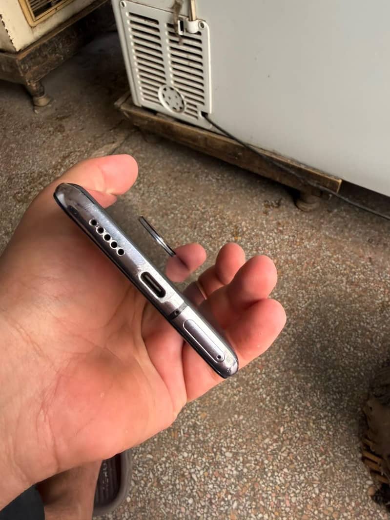 One Plus 7T 4