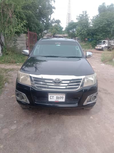 Toyota Hilux 2012