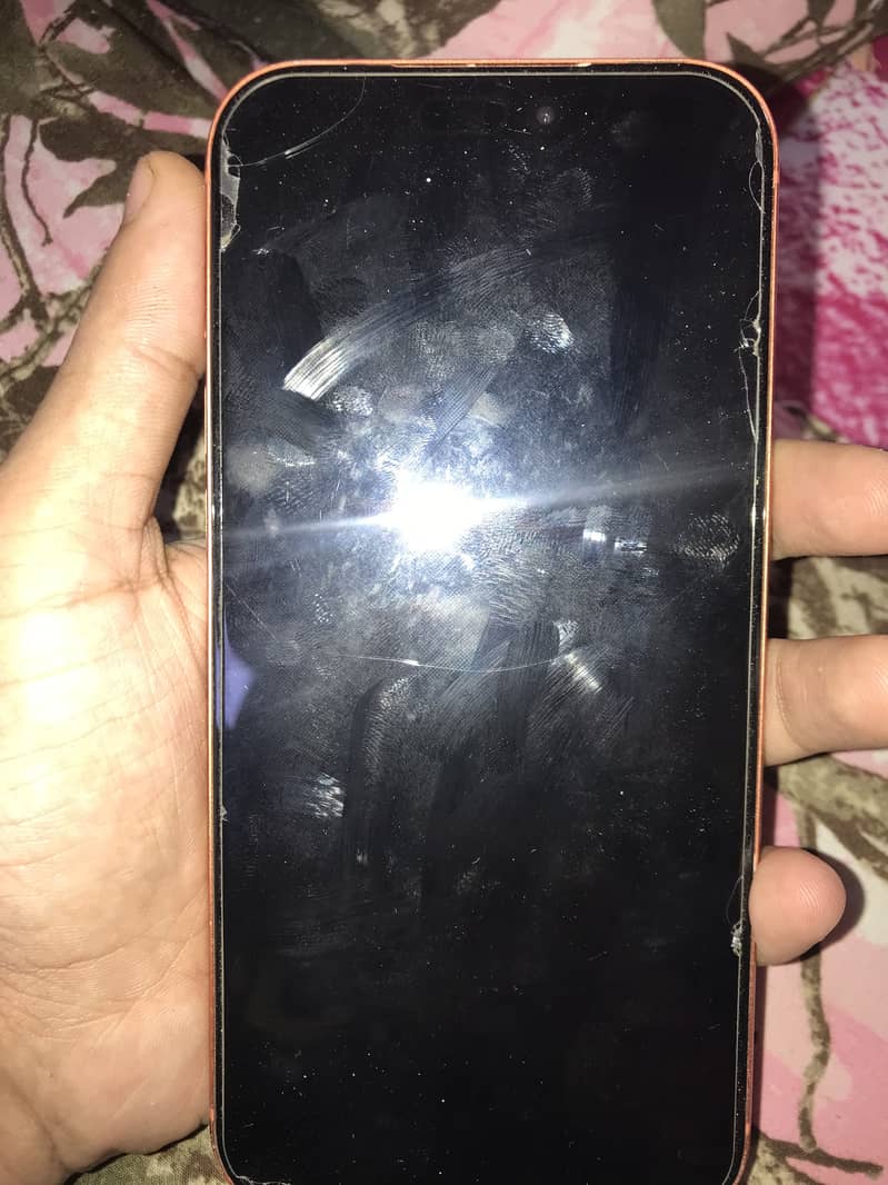 Apple iPhone 17 Pro Max 4