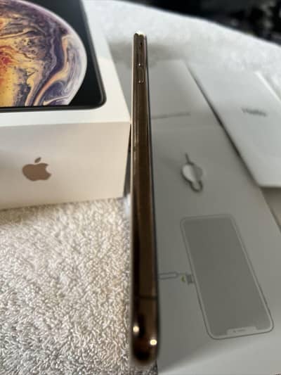 Apple iPhone XS Max 256 GB PTA Approved original for me 0370*0408599