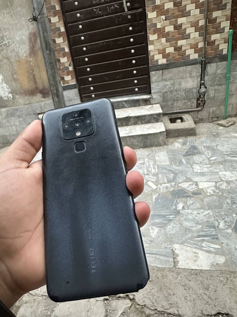Tecno CAMON 16 7