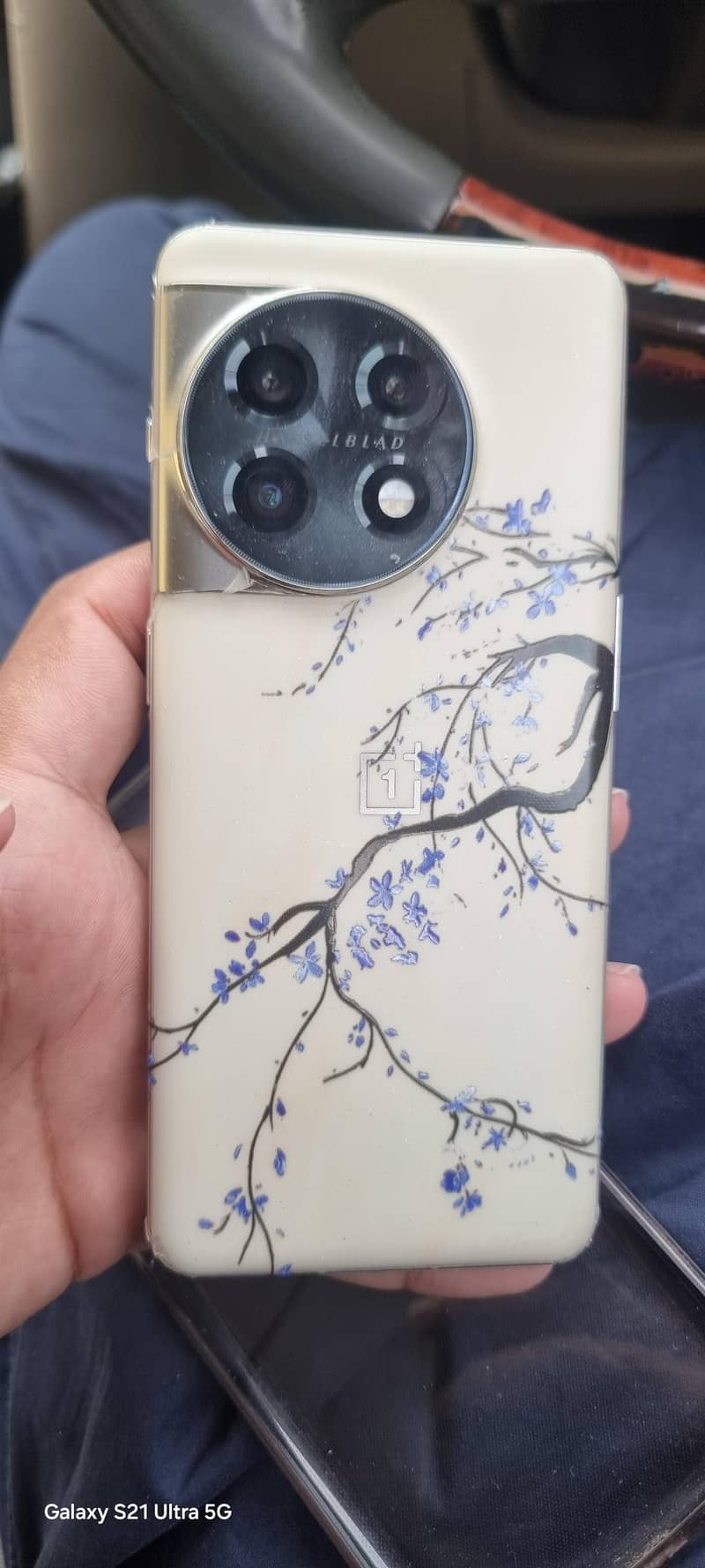 One Plus 10 Pro 1