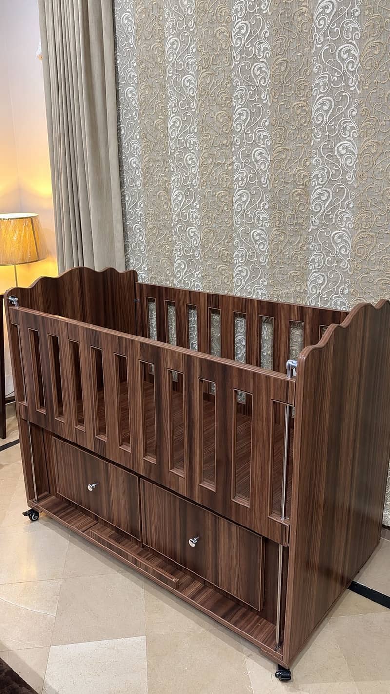 Baby Cot 0