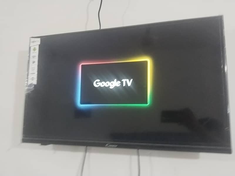 smart LED TV 1