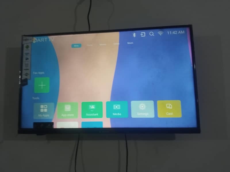 smart LED TV 4