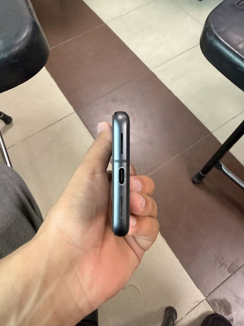 Google Pixel 8 1