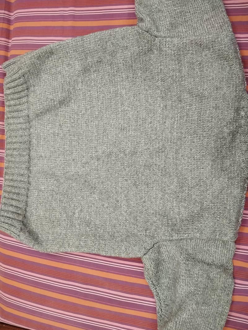 handmade wool sweater 4