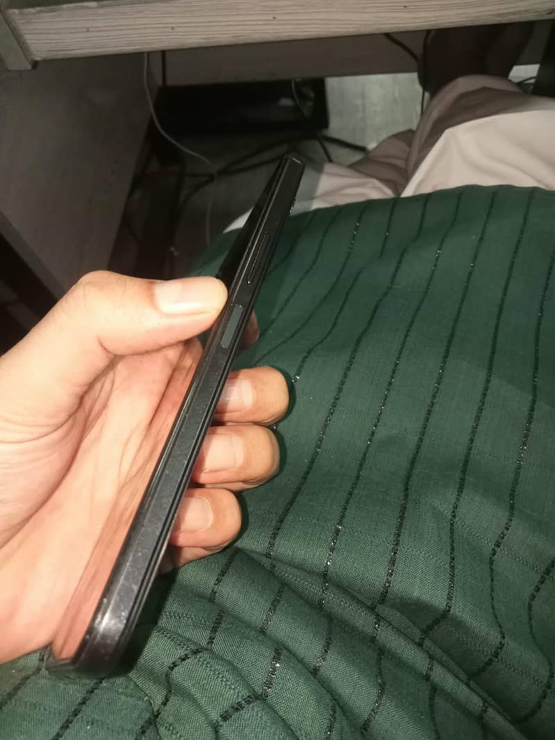 Infinix Note 11 1