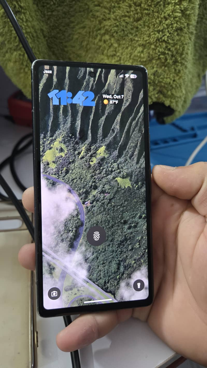 Google Pixel 7a 2