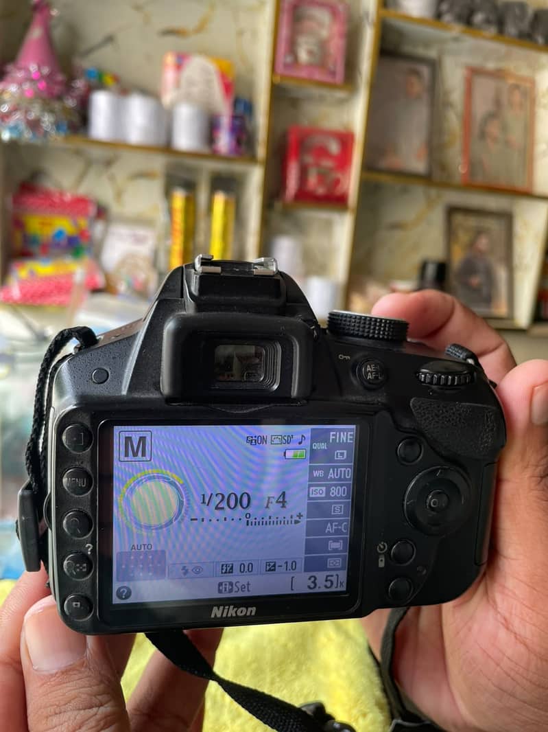 Nikon D3200 0
