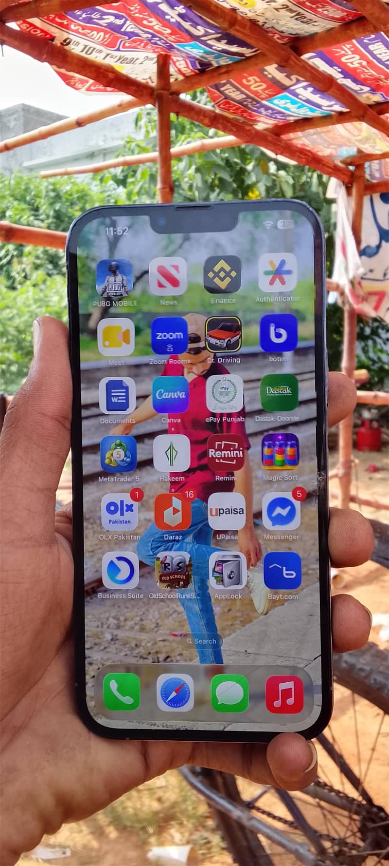 Apple iPhone 13 Pro Max 6