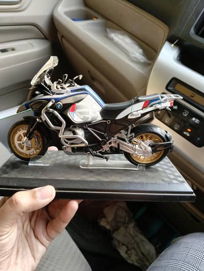 Die Cast Model BMW GS1250