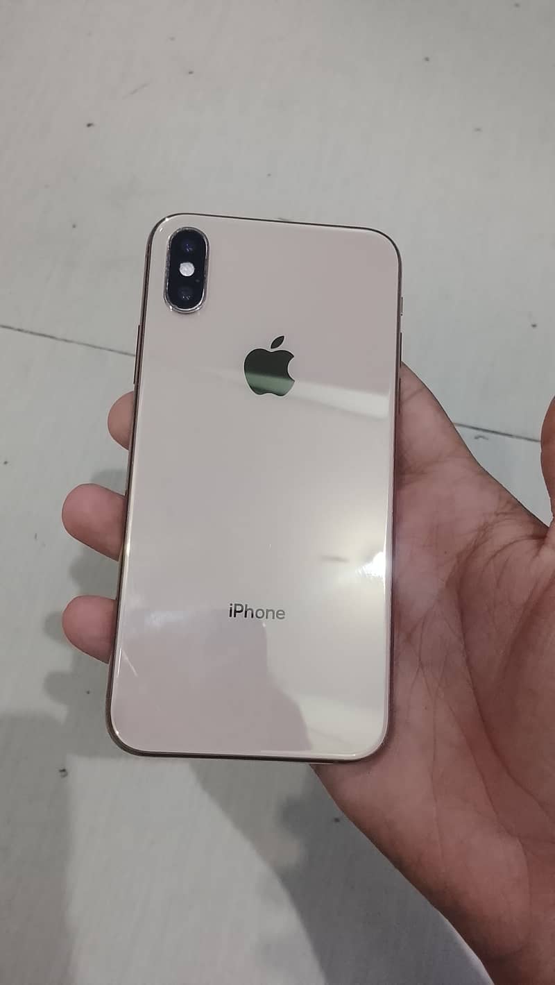 Apple iPhone XS 5