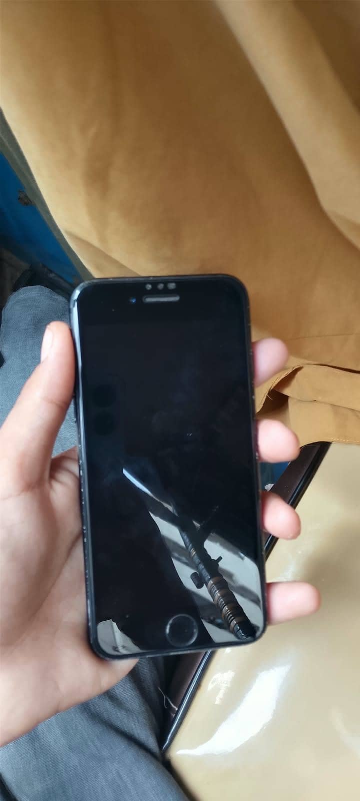 Apple iPhone 7 1