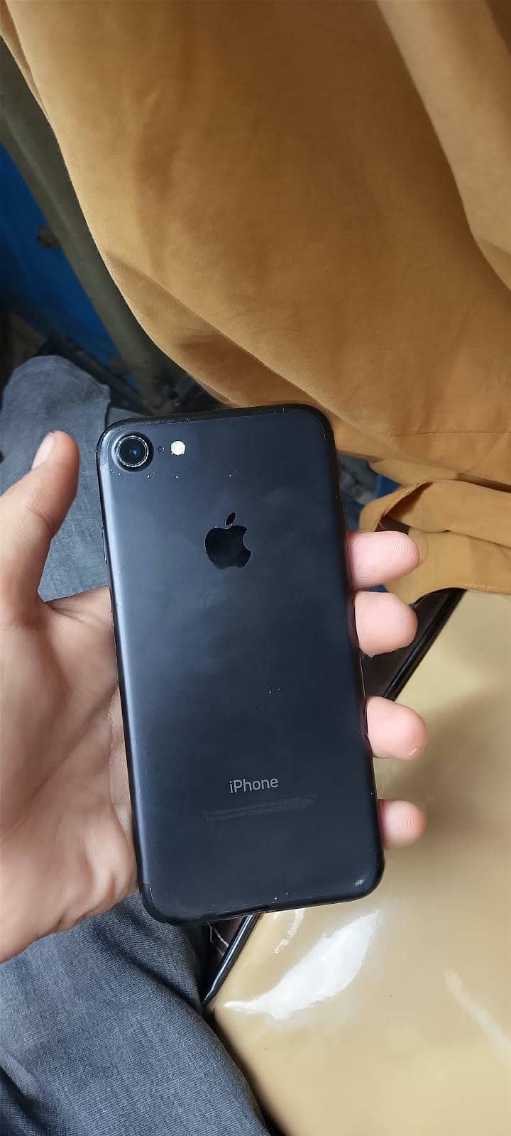 Apple iPhone 7 4