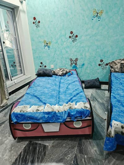 Kids Car Bed With Mattress & Covers
