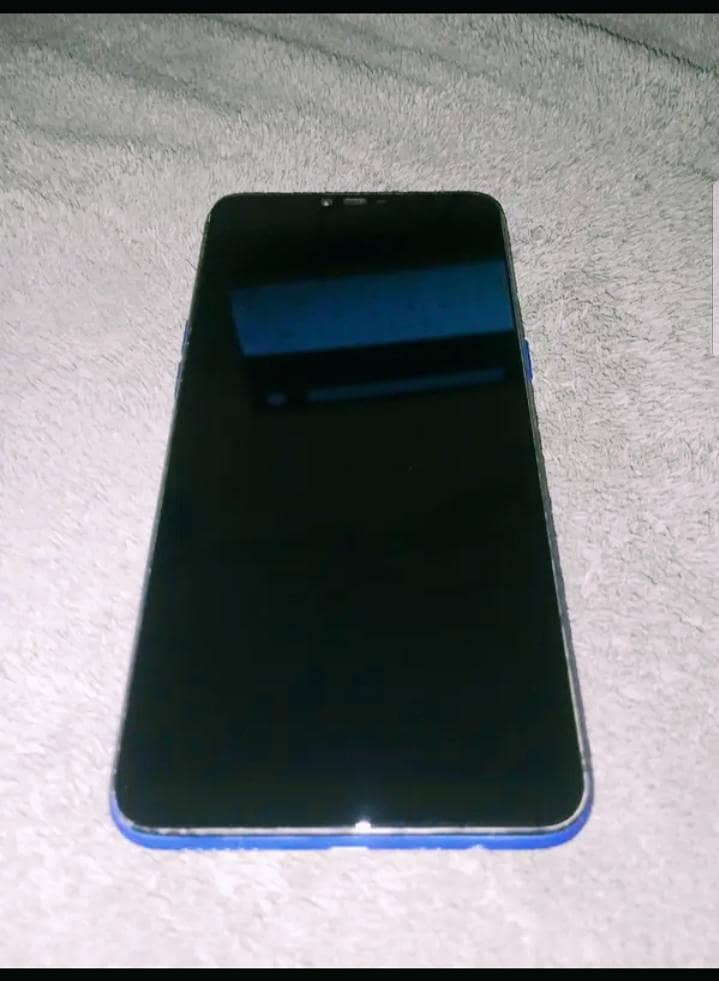 OPPO A3s 1