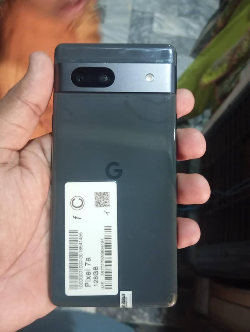 Google Pixel 7a 2