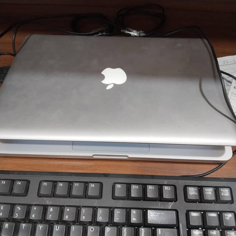 MacBook pro 9,2 1