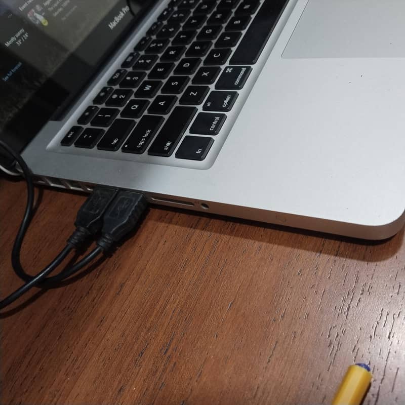 MacBook pro 9,2 2