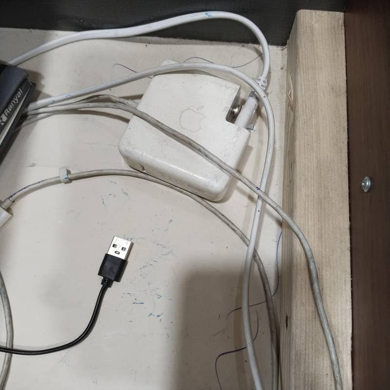 MacBook pro 9,2 3