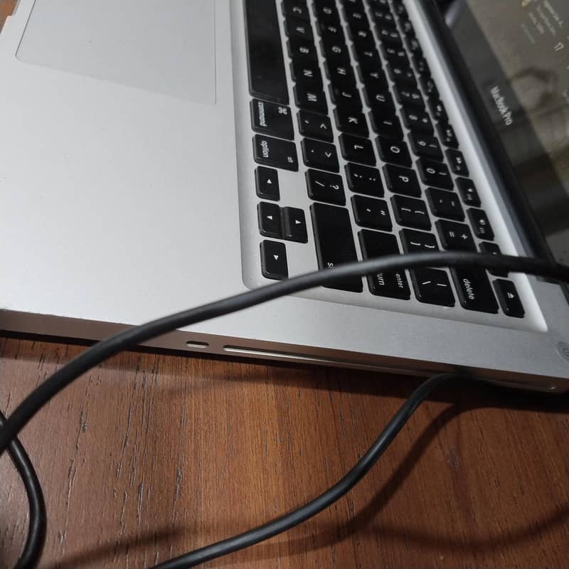 MacBook pro 9,2 4