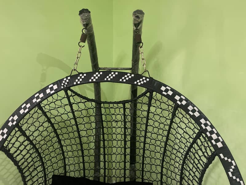 Jhula 0