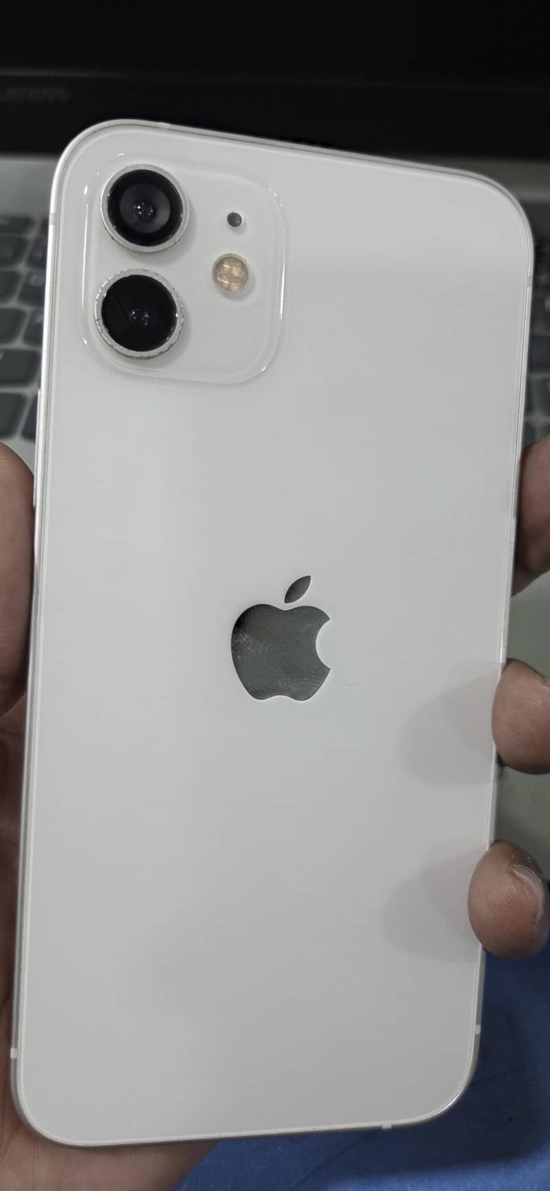 Apple iPhone 12 5