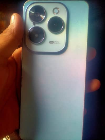 Infinix Hot 40