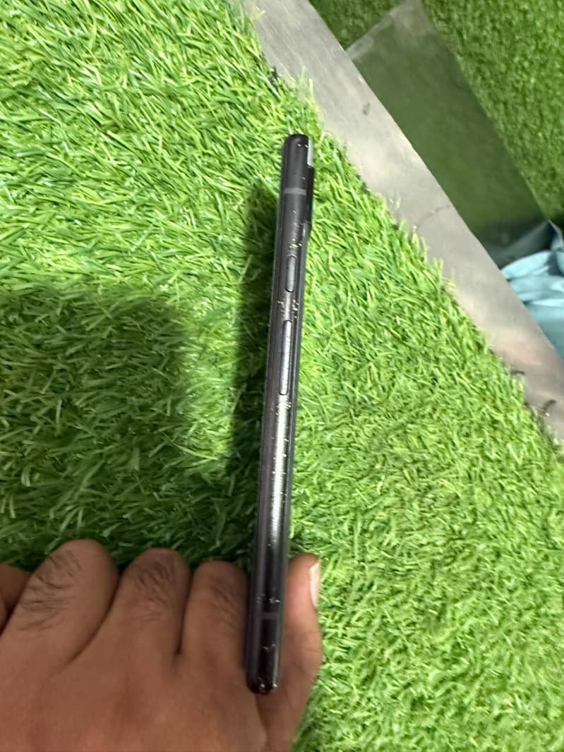 Google Pixel 6a 4