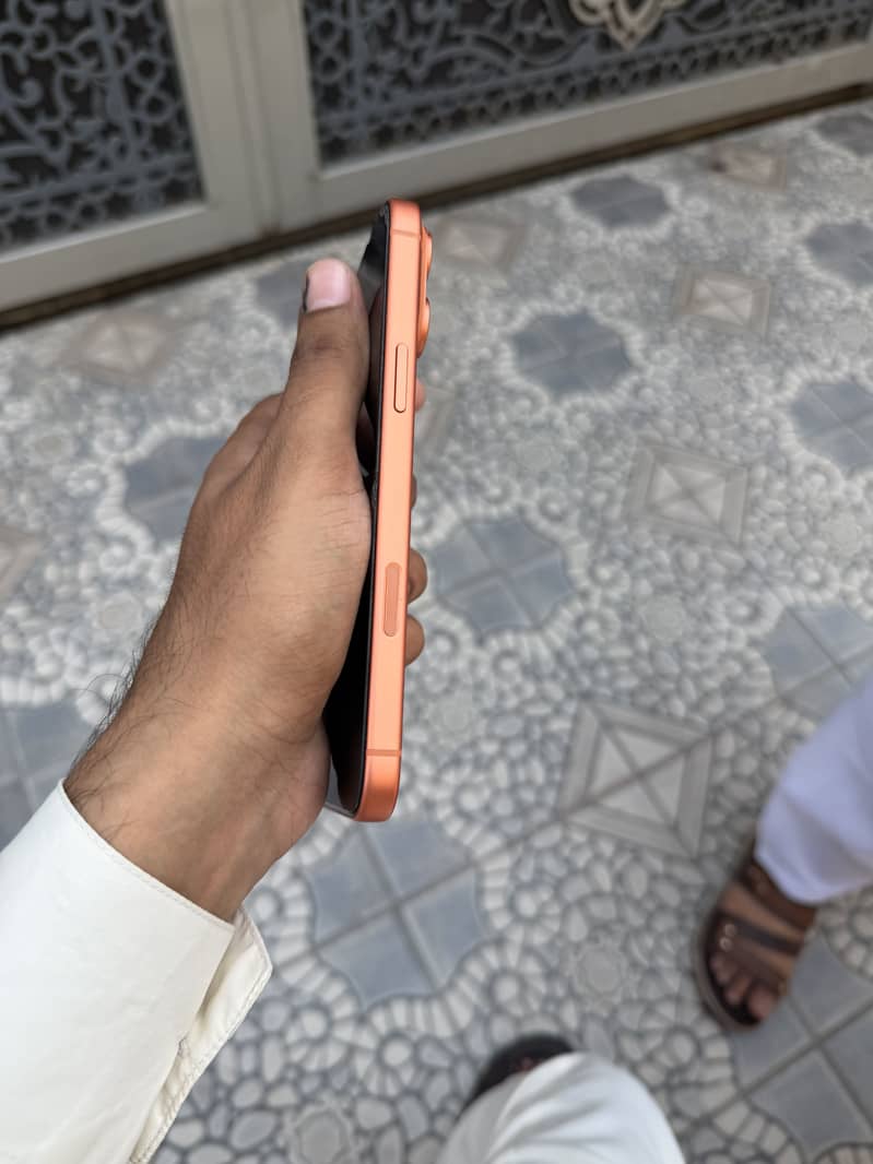 Apple iPhone 17 Pro Max 3