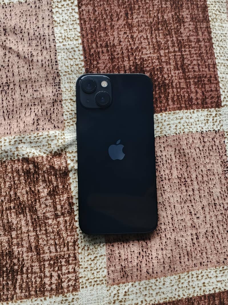 Apple iPhone 13 7