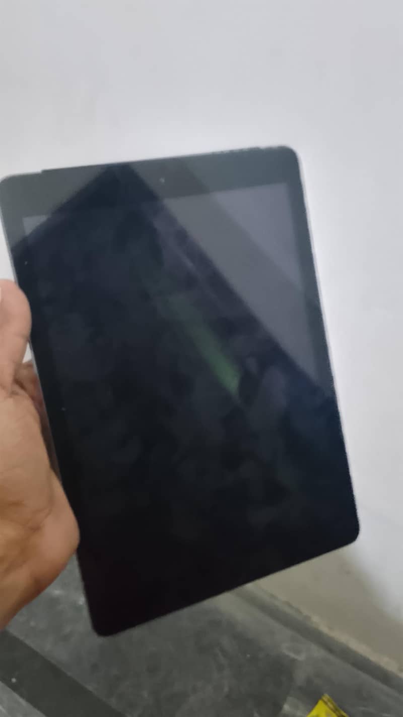 Apple iPhone XR 1