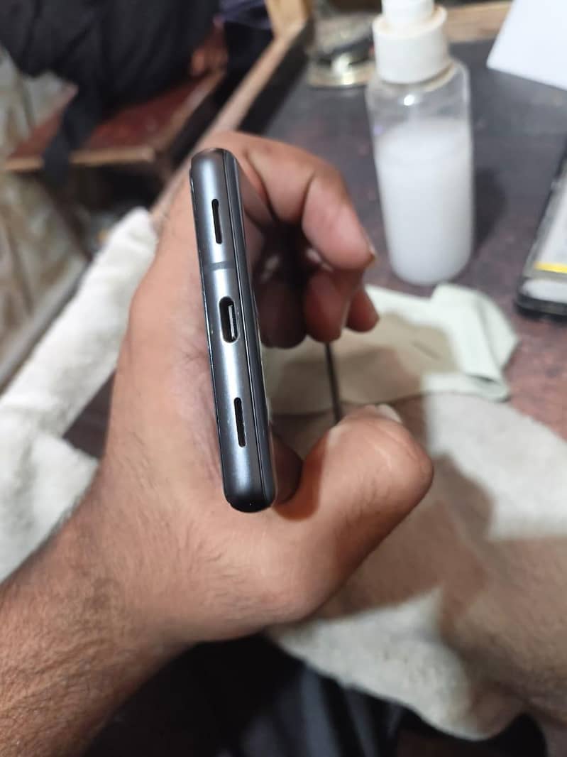 Google Pixel 7a 3