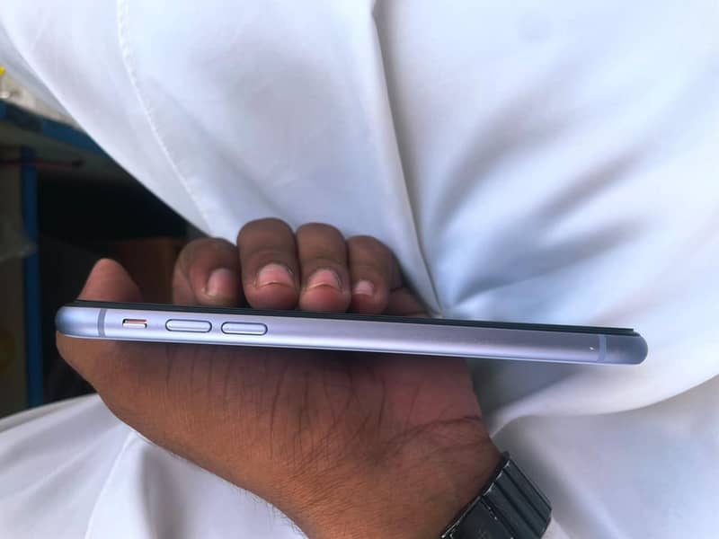 Apple iPhone 11 2