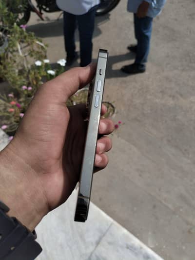Apple iPhone 14 Pro