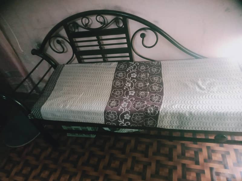 sethi sofa 2