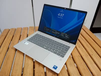 Hp Elitebook 640 G11 Ultra core 5 H Processor
