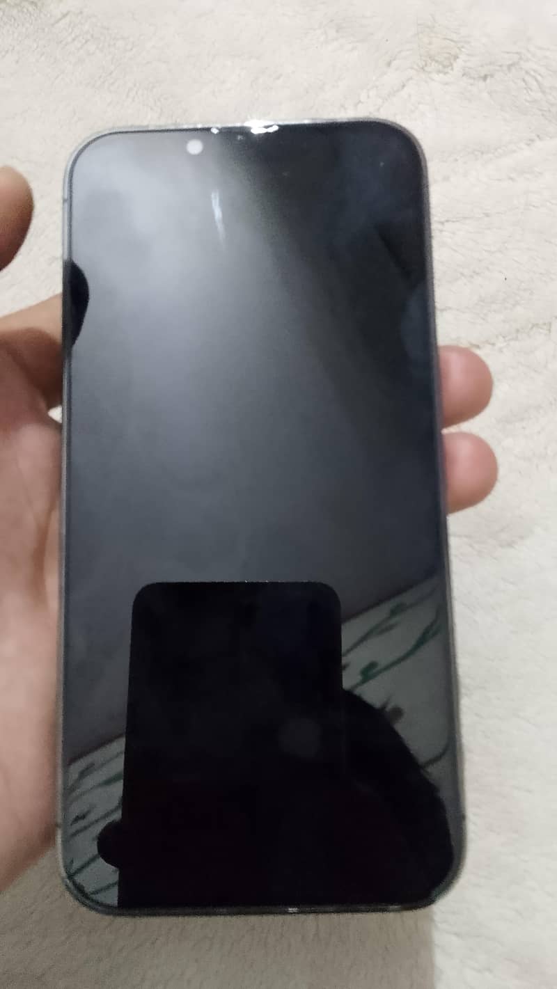 Apple iPhone 13 Pro 4