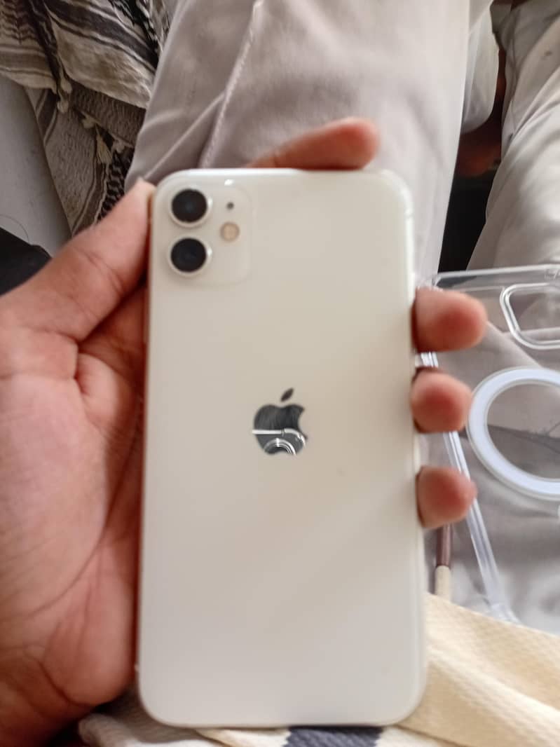 Apple iPhone 11 2