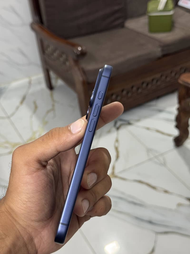 iphone 17 pro max 4