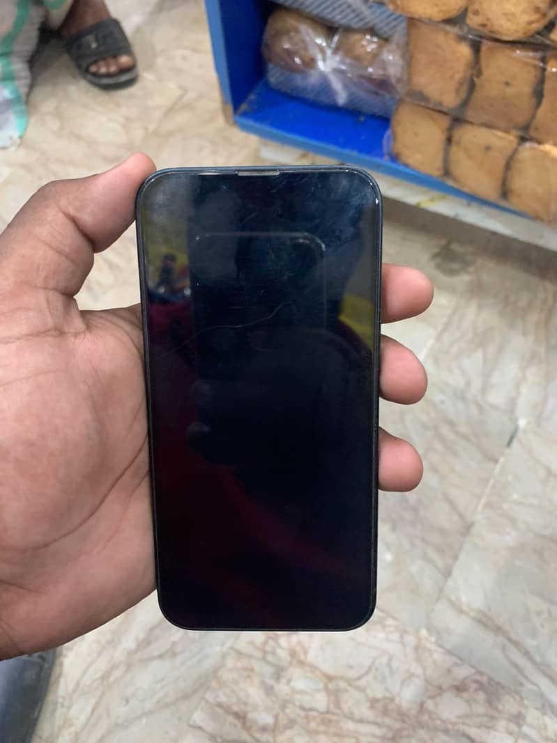 Apple iPhone 13 1
