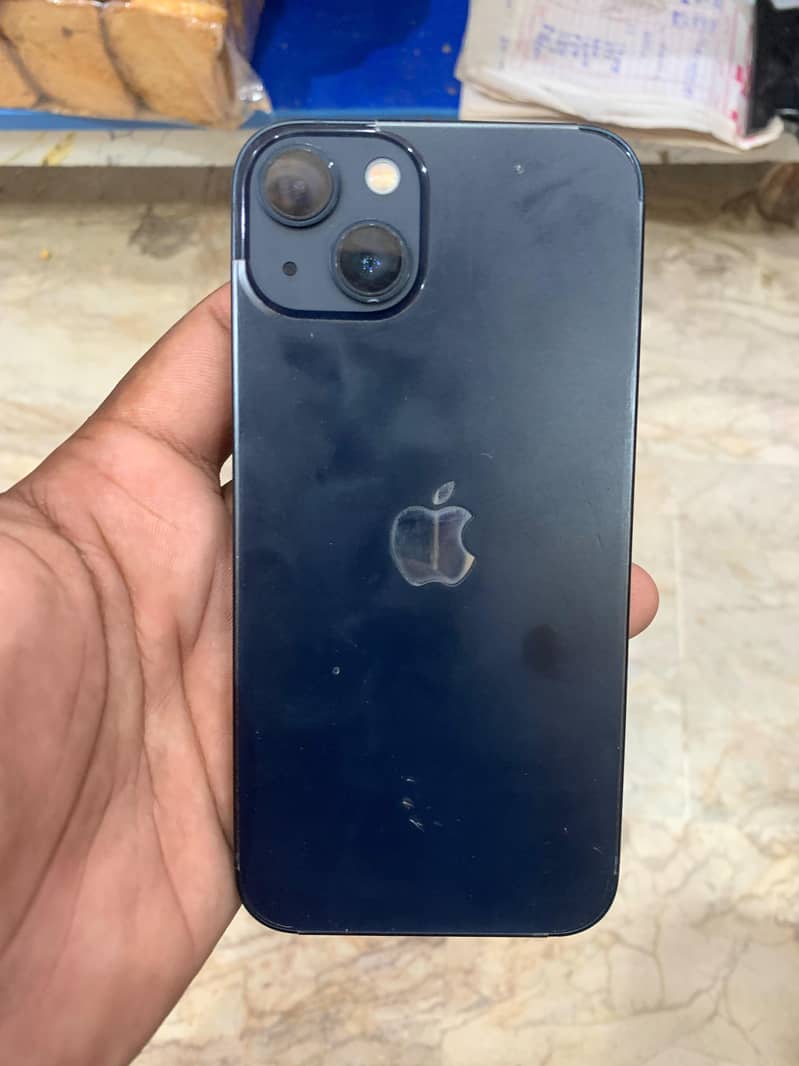 Apple iPhone 13 2