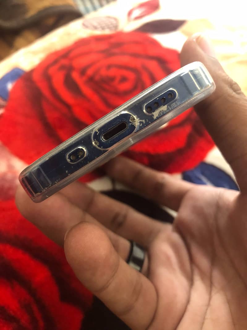 Apple iPhone 12 mini 1