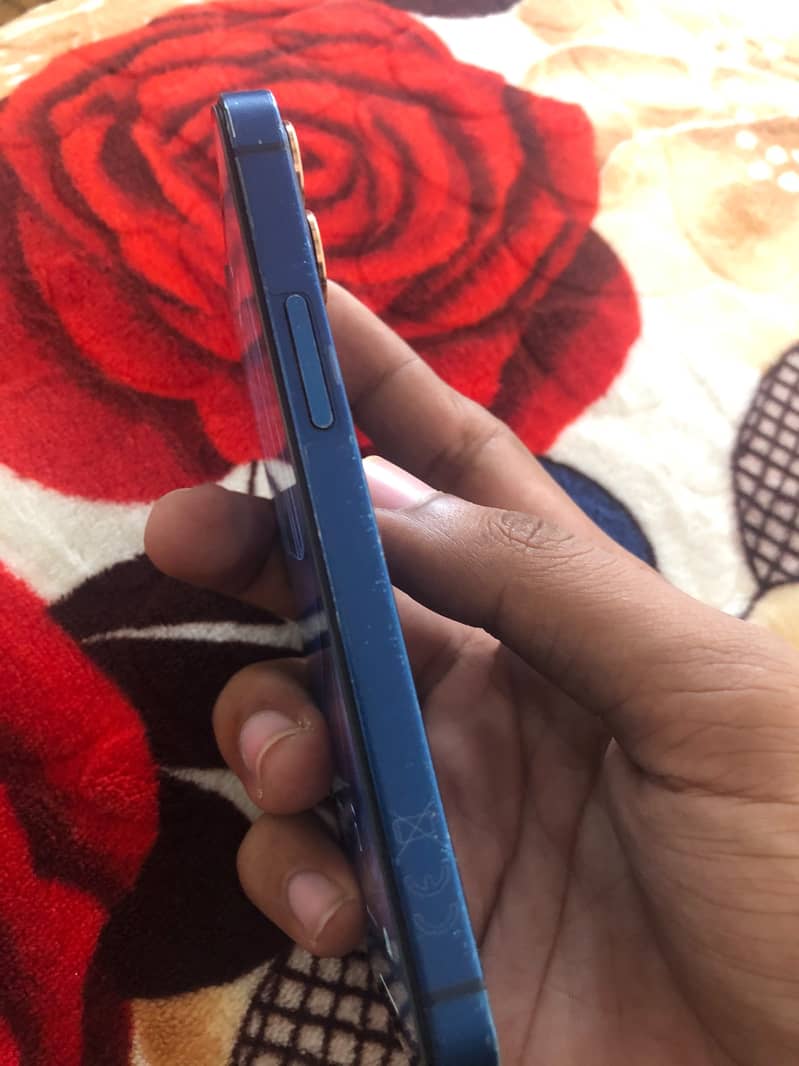 Apple iPhone 12 mini 5