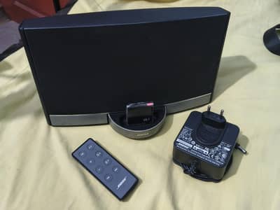 Bose sounddock portable Bluetooth speaker